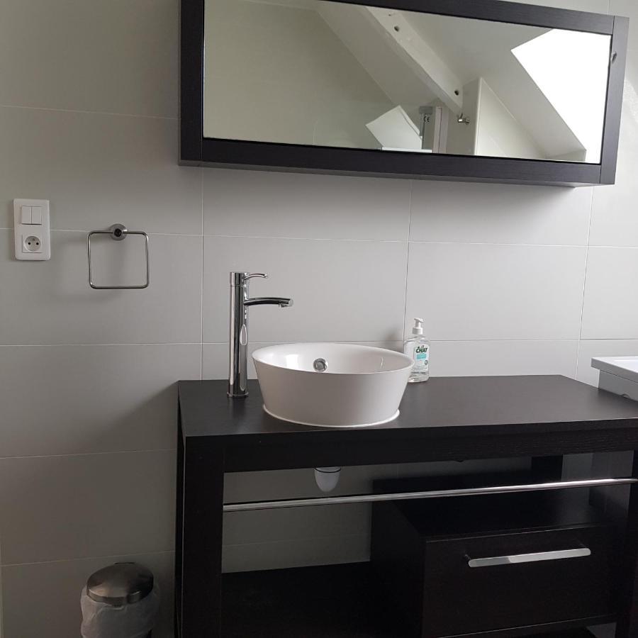 Maison Tombelaine Vains Ngoại thất bức ảnh